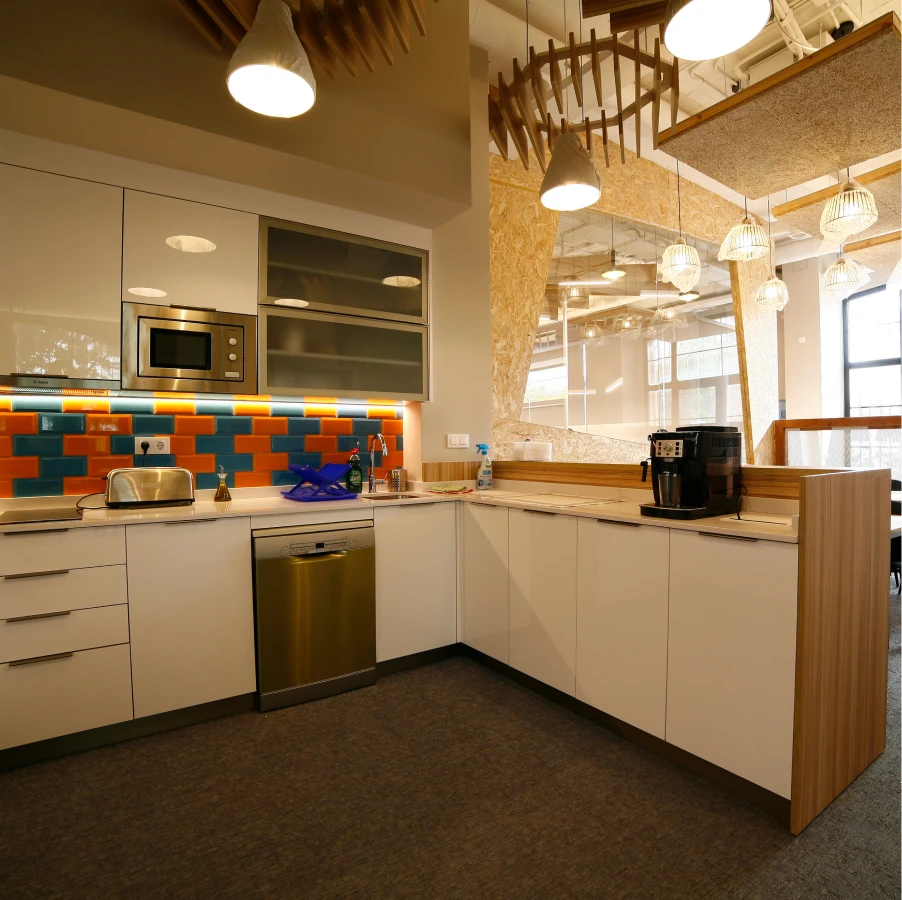 work-in-marbella-kitchen